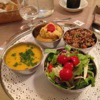 small lunch option at Contrada Govinda in Milan