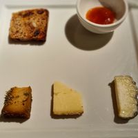 Due formaggi dai contadini amici, un formaggio plant based di mandorle, composta di albicocche e senape at Joia Alta Cucina Naturale in Milan