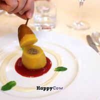 'La pera gialla', inside the yellow pear  at Joia Alta Cucina Naturale in Milan