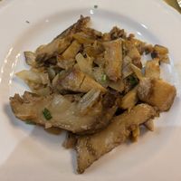 Seitan with onion sauce at Amico Bio - Un Sorriso Integrale in Naples