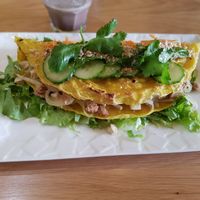 Turmeric Crépe filled with tofu and veggies at Harmonie Bowl & Juice in Strasbourg
