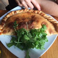Calzone at Jardin Urbano in Valencia