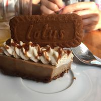Lotus cheesecake at Jardin Urbano in Valencia