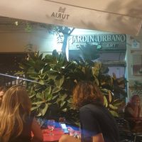 Outside seating at Jardin Urbano in Valencia