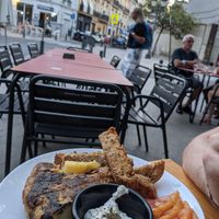 Spanish tortilla at Jardin Urbano in Valencia