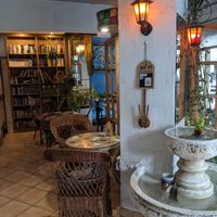 Inside at Jardin Urbano in Valencia