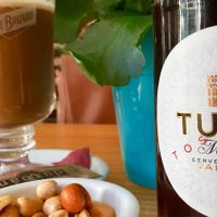 Turia and coffee at Jardin Urbano in Valencia
