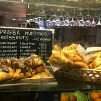 Medialunas at Jardin Urbano in Valencia