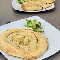 Calzones  at Jardin Urbano in Valencia