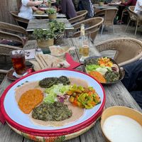 Vegan plate at Dromedar in Marburg