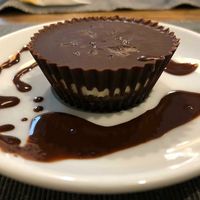 Bombones de chocolate ,caramelo y coco ,deliciosos 😍 at Greenstore4u  in Vila Verde