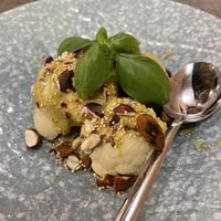Cauliflower starter with cashew sauce   at Nishta in Dubrovnik