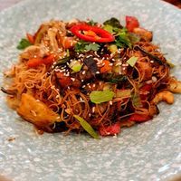 Fried noodles with veg at Nishta in Dubrovnik