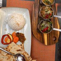 The whole ensemble of curry  at Nishta in Dubrovnik