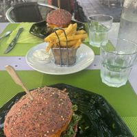 Homemade fries and burgers  at Délices Veggies in Metz