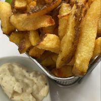 Fries and awesome vegan mayo at Délices Veggies in Metz