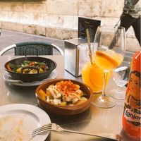 Tapas and agua de Valencia at Escalones de la Lonja in Valencia