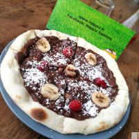 Banana chocolate (vegan wihout palm oil) and raspberry at Happiz - Sablons in Paris