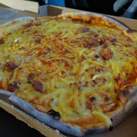 Vegan pizza at Langbro Pizzeria HB in Alvsjo