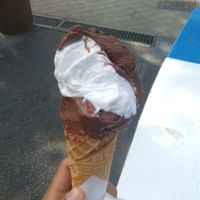 Vegan ice creams made with rice milk: veleno (made with dark chocolate) and cocco (coconut)
3 scoop at 3 euros for a medium cone at Puro & Bio in Ravenna