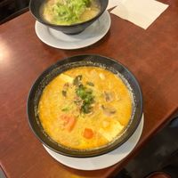 Curry soup & tomtom soup at Bodhi Vegan in Paris