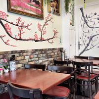 Eat-in space at Bodhi Vegan in Paris