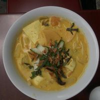 Curry soup at Bodhi Vegan in Paris