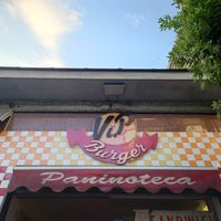 Facade at ViP Burger in Ercolano