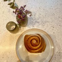 Skillingsboller  at Godt Brød Fløyen in Bergen