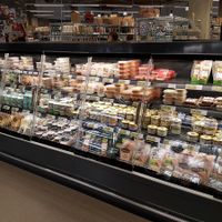 'veggie' fridge at Bio-Planet in Kortrijk