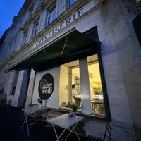 outside  at Cafe Sahneweiss in Bonn