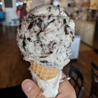 Vegan cookies and cream at Alaura Kitchen and Candy in Pitman