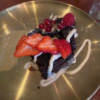 Sticky dates cake: a bit too salty at Golden Temple in Amsterdam