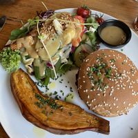 The cashew burger April 2025  at De Spelleplekke 3 in Koksijde