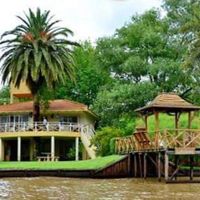Navigating the delta rivers at Kangoo Tours in Buenos Aires