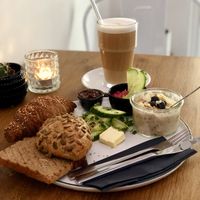Veganes Frühstück at Sturbock Cafe in Wurzburg