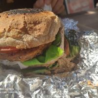 Double burger at Rekalibracija Veganski in Novi Sad