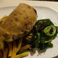 Calzone con verdure at Ecosteria Parco Santi Angeli in Santi Angeli
