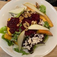 Salad #Veganuary at Dean & David - Bleicherweg in Zurich