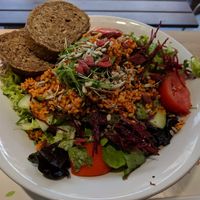 Vegan salad at Dean & David - Bleicherweg in Zurich