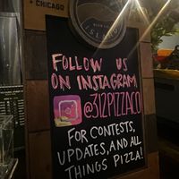 Local family owned from Chicago #Veganuary at 312 Pizza Company in Nashville