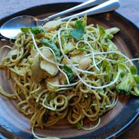 Spaghetti at Bom Bowls in Pai