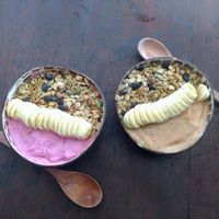 2 delicious smoothie bowls at Bom Bowls in Pai