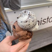 Cookies and first class chocolate (4,80€) at Veganista Ice Cream V in Vienna