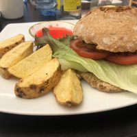 Amazing vegan burger made out of lentils with sweet & sour spice at Blu Cafe in Santiago De Compostela