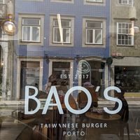 logo on the window at Bao's in Porto