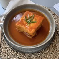 Francesinha  at O Porto dos Gatos in Porto
