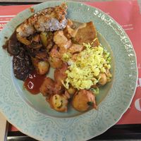 Vegan buffet at DaTerra - Mercado Beira Rio in Vila Nova De Gaia