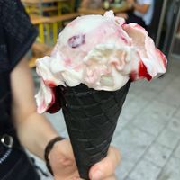 wow at Claus Eismanufaktur & Deli in Stuttgart