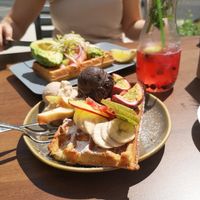 Delicious vegan waffle with fresh fruit and ice cream at Claus Eismanufaktur & Deli in Stuttgart